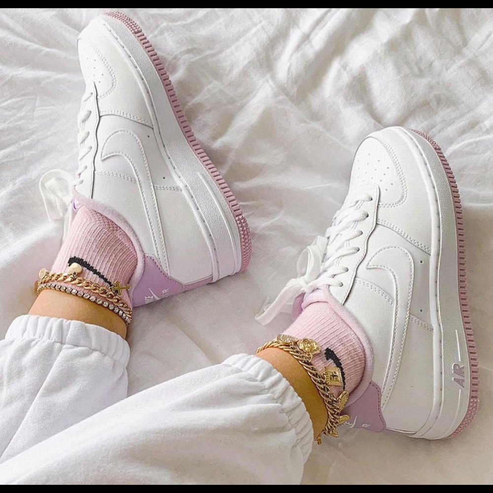 Nike Air Force 1